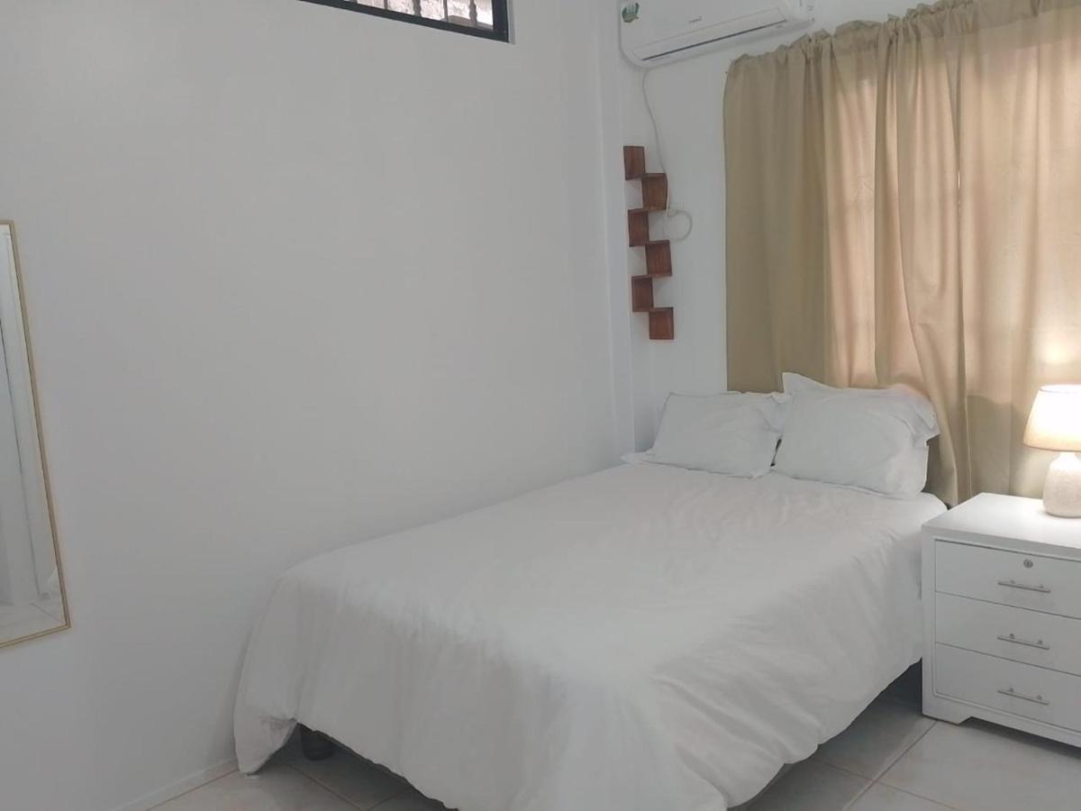 Comfortable 3-Bedroom Apartment, Close To The American Consulate Guayaquil Exterior foto